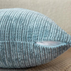 Lot de 2 housses de coussin en chenille bleu clair 30 x 50 cm