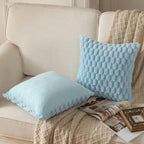 Lot de 2 housses de coussin en fausse fourrure bleu pâle 40 x 40 cm